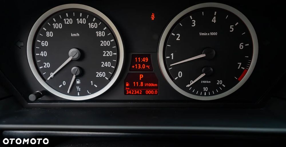 BMW Seria 5 530i - 35