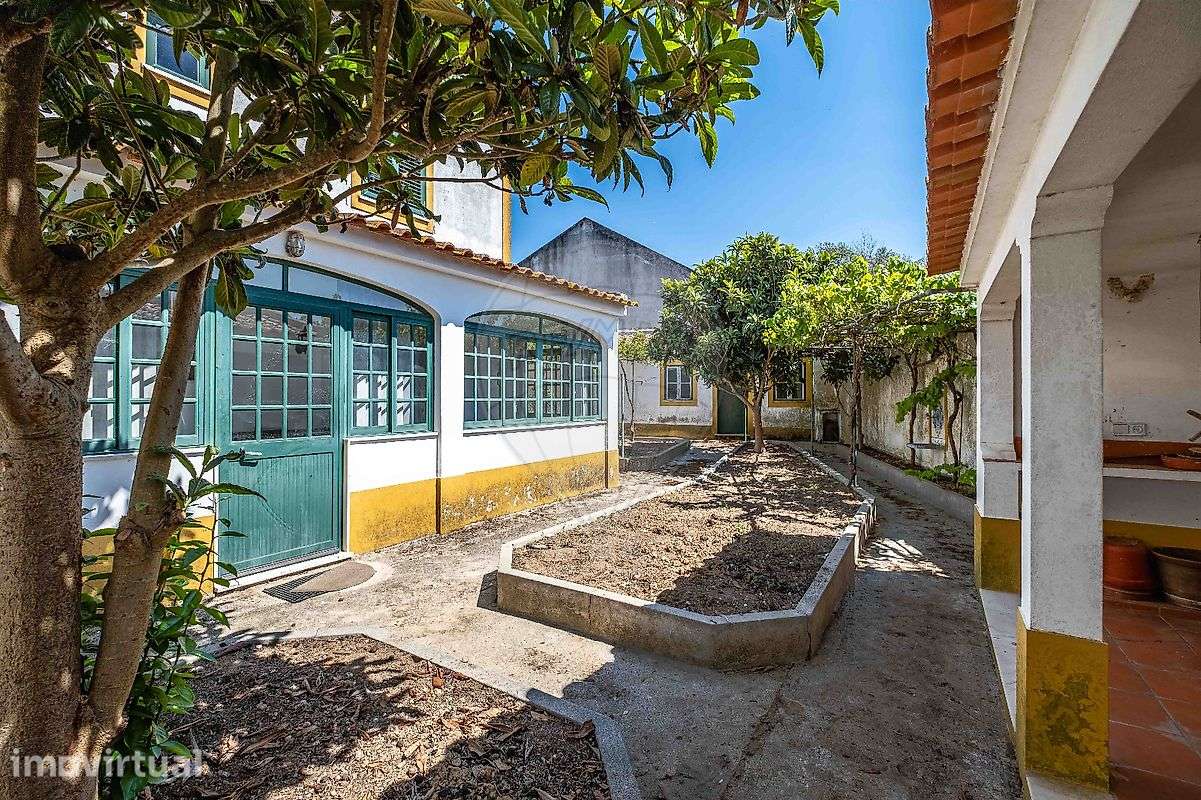 Moradia T6 para venda - Grande imagem: 2/12
