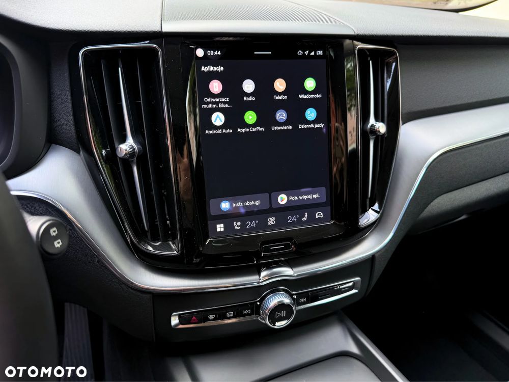 Volvo XC 60 B4 D Core - 11