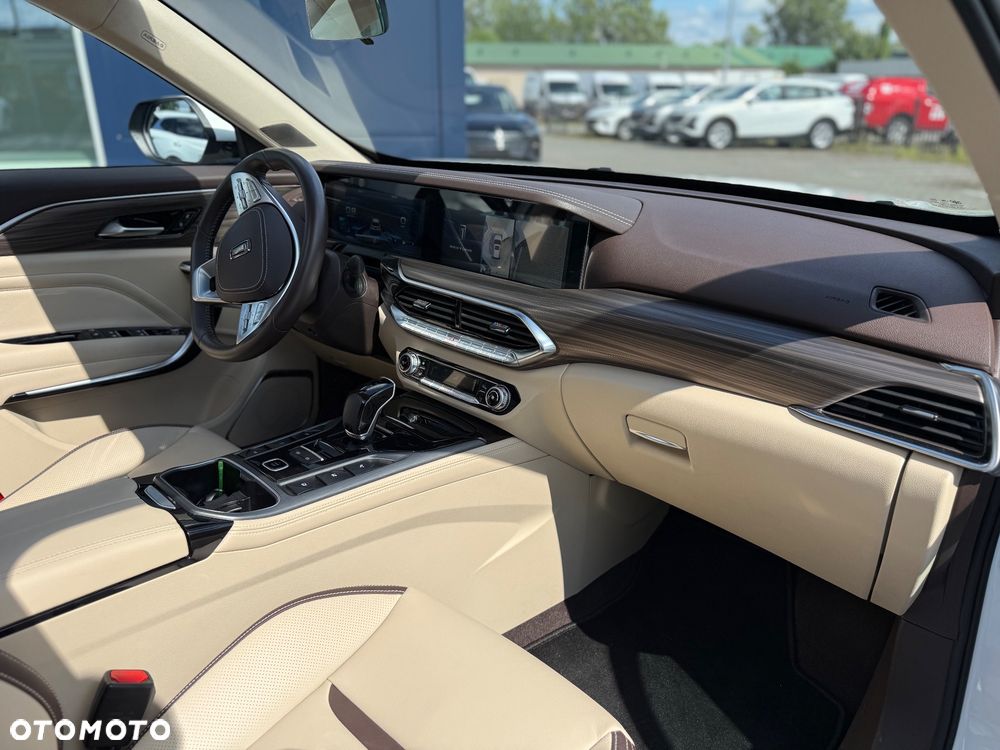 Bestune T77 1.5T Elegance DCT - 20