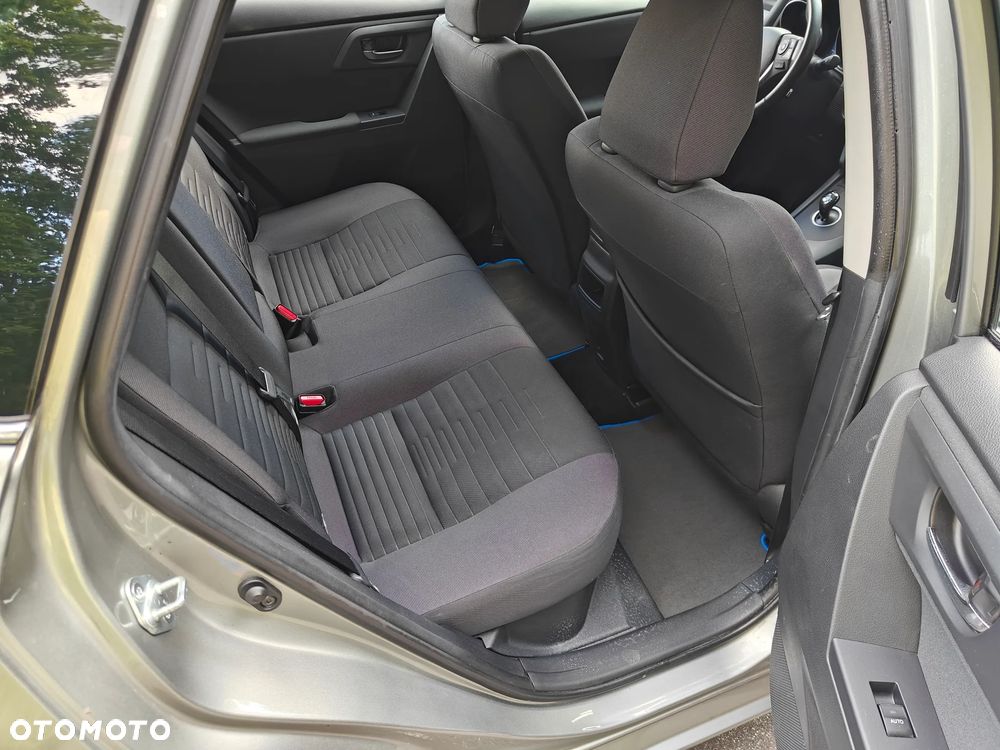 Toyota Auris - 25