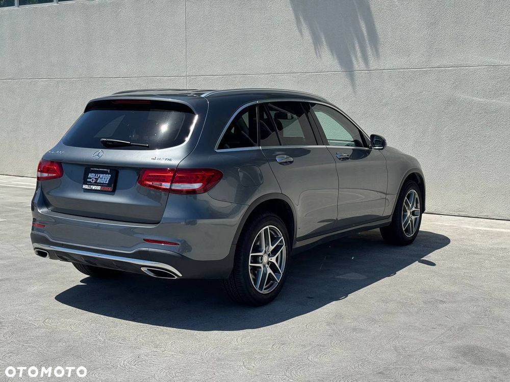 Mercedes-Benz GLC - 9