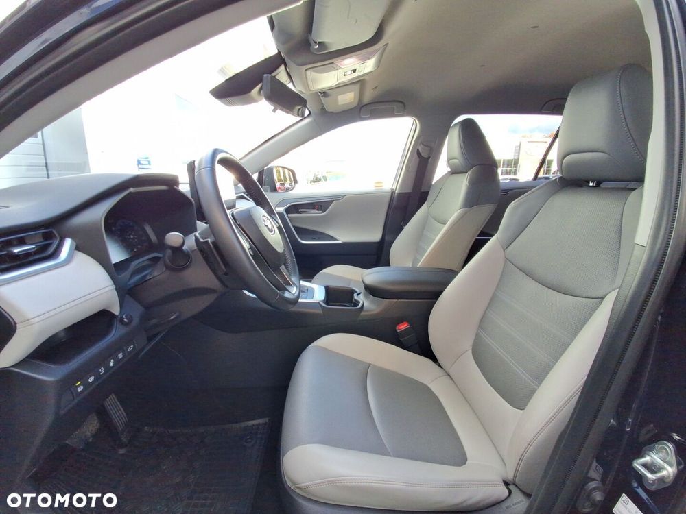 Toyota RAV4 - 14