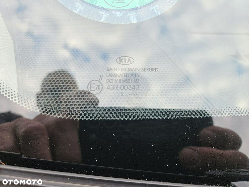 Kia Ceed 1.6 CRDi 128 Dream-Team Edition - 37