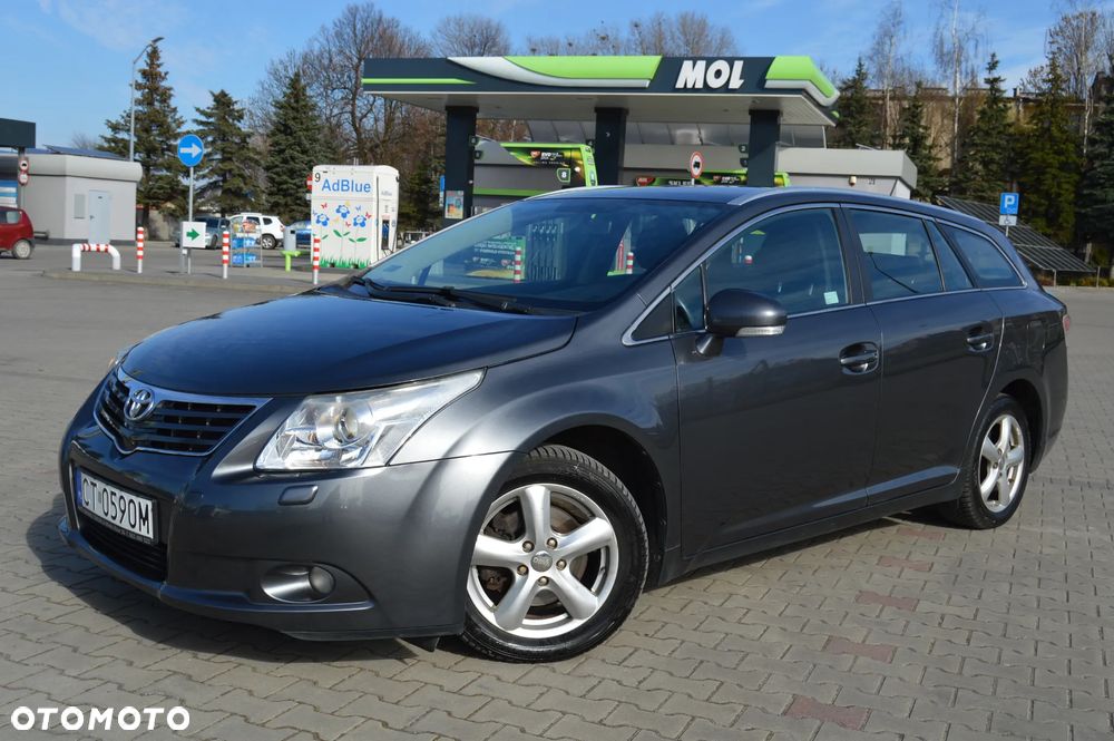 Toyota Avensis 2.0 D-4D Sol - 10