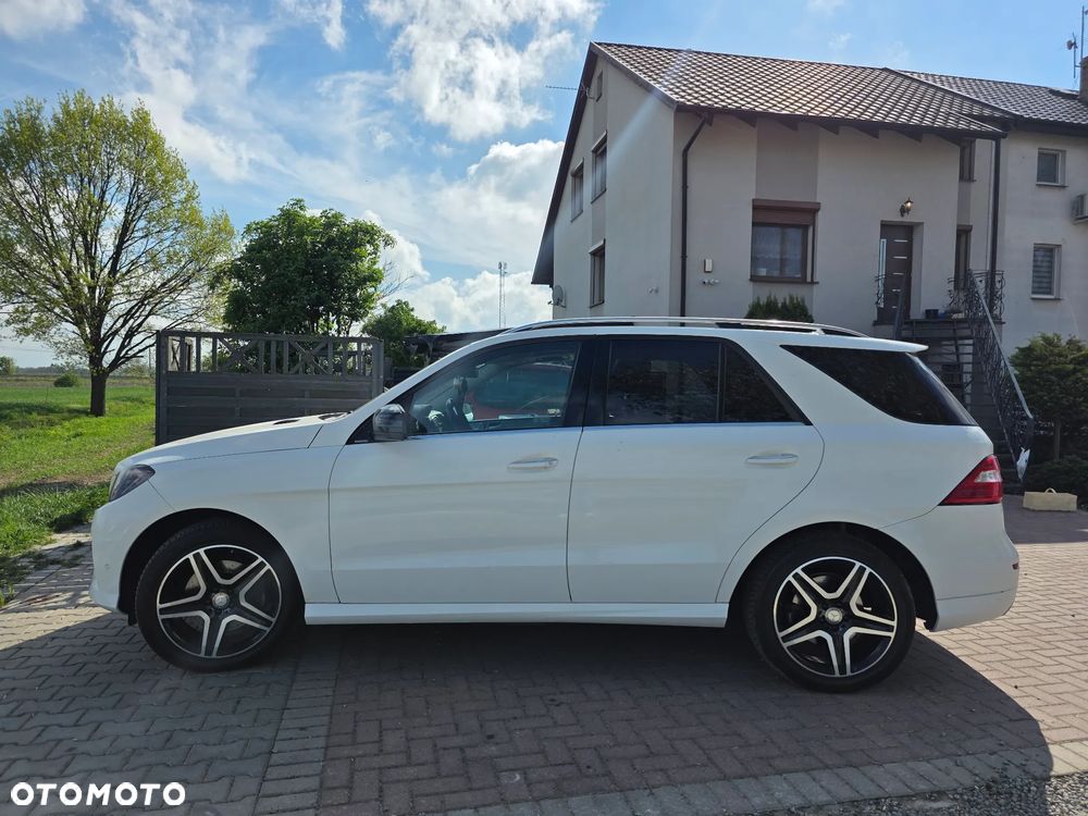Mercedes-Benz ML 350 BlueTEC 4MATIC 7G-TRONIC Edition 1 - 8