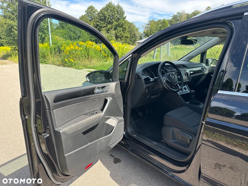 Volkswagen Touran 1.5 TSI EVO Comfortline - 18