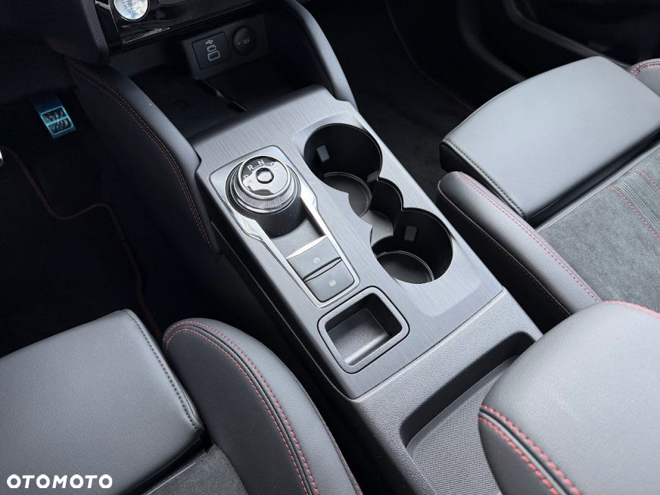 Ford Kuga - 20