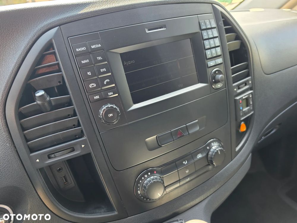 Mercedes-Benz Vito - 21