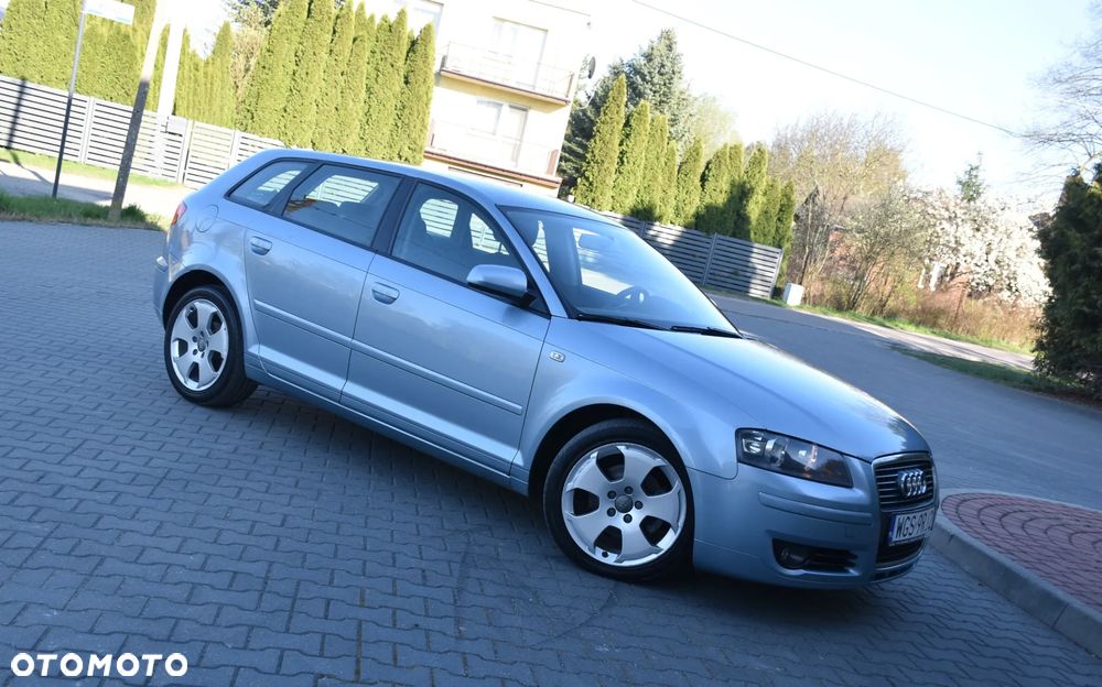 Audi A3 Sportback 2.0 TDI Ambiente - 24