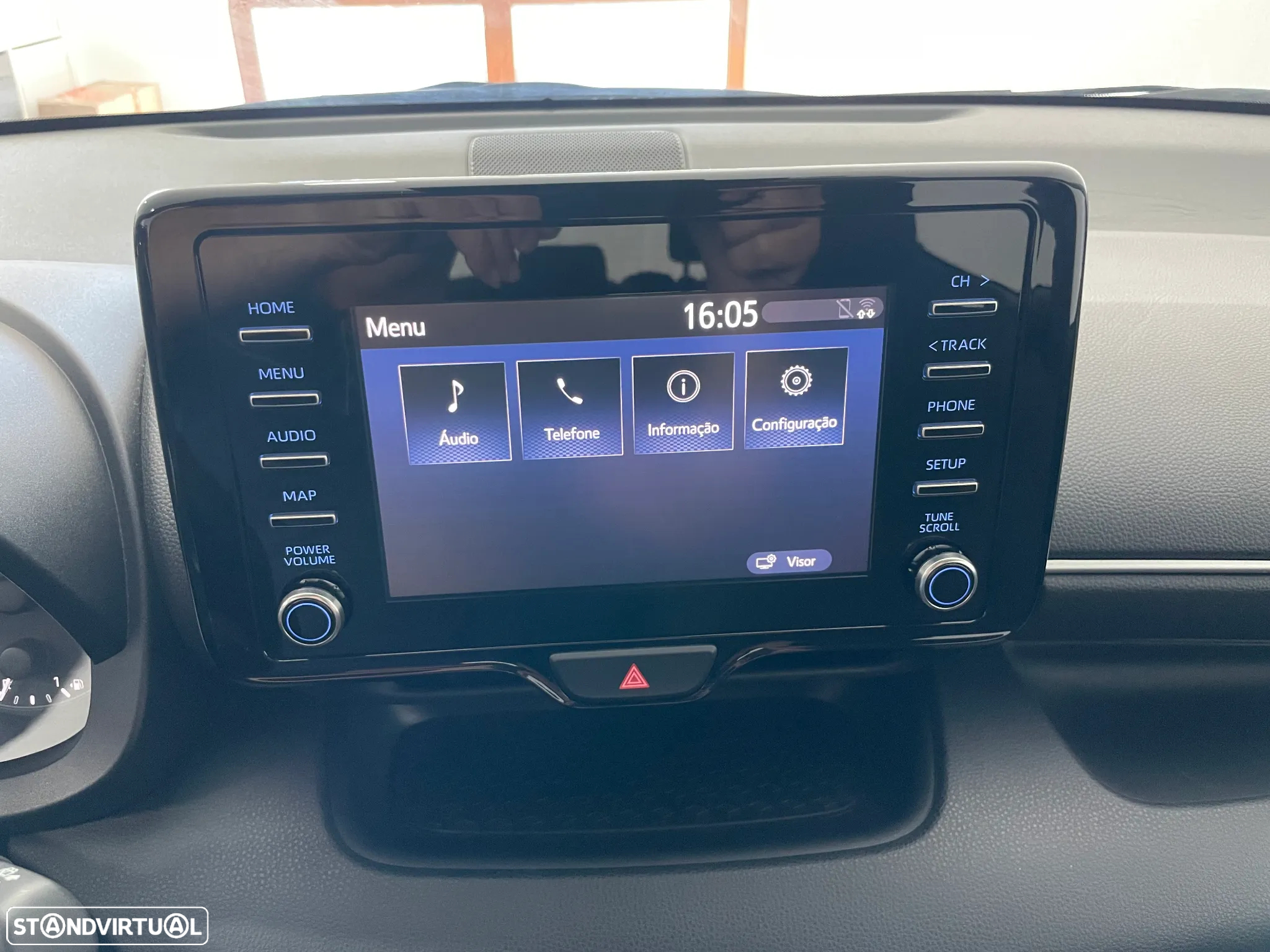 Toyota Yaris 1.0 VVT-i Comfort Plus - 11