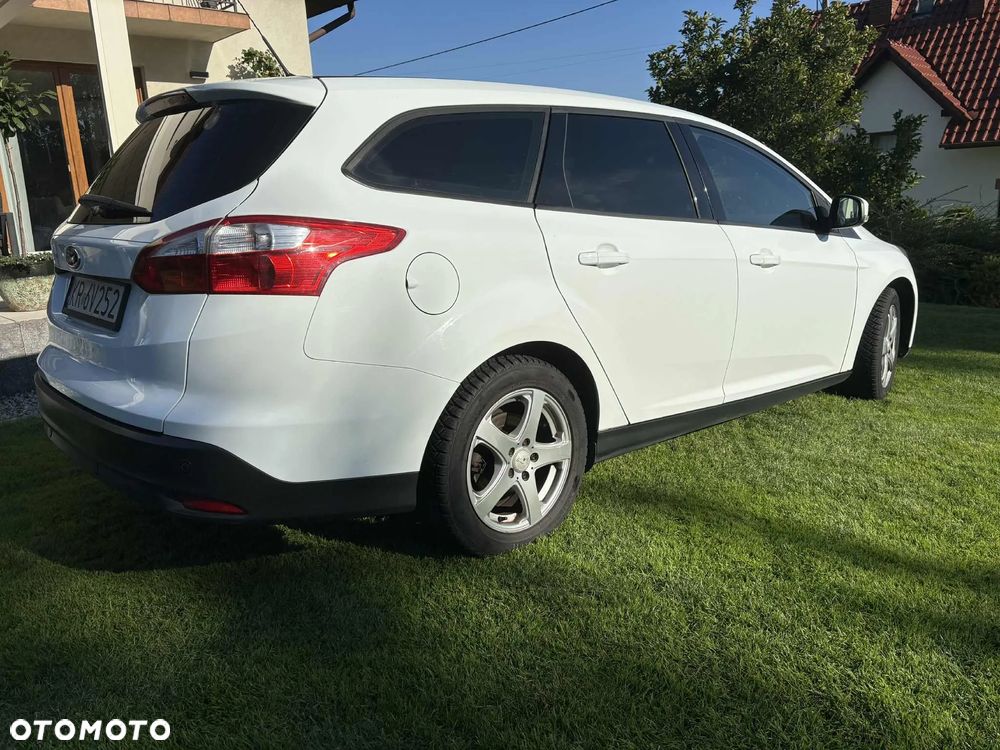 Ford Focus 1.6 TDCi Edition - 9