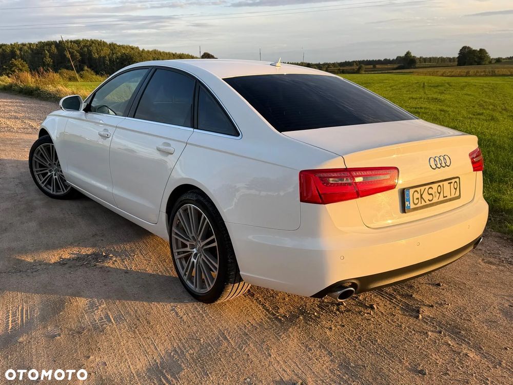 Audi A6 2011 photo 4