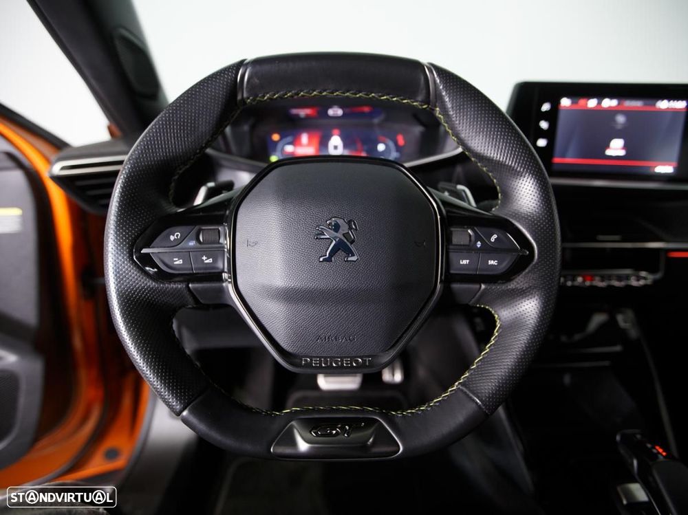 Peugeot 2008 1.5 BlueHDi GT EAT8 - 14