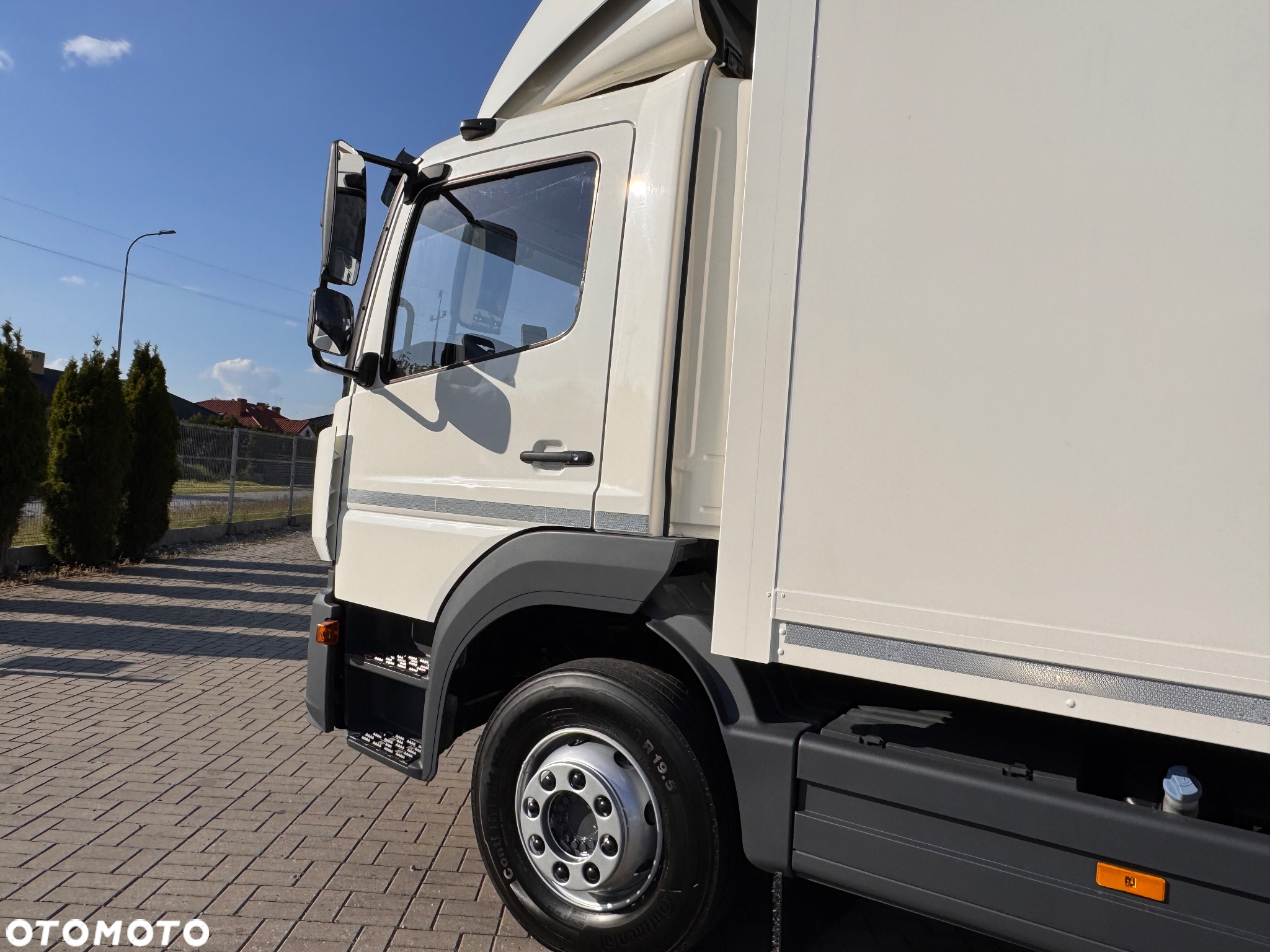Mercedes-Benz ATEGO - 20