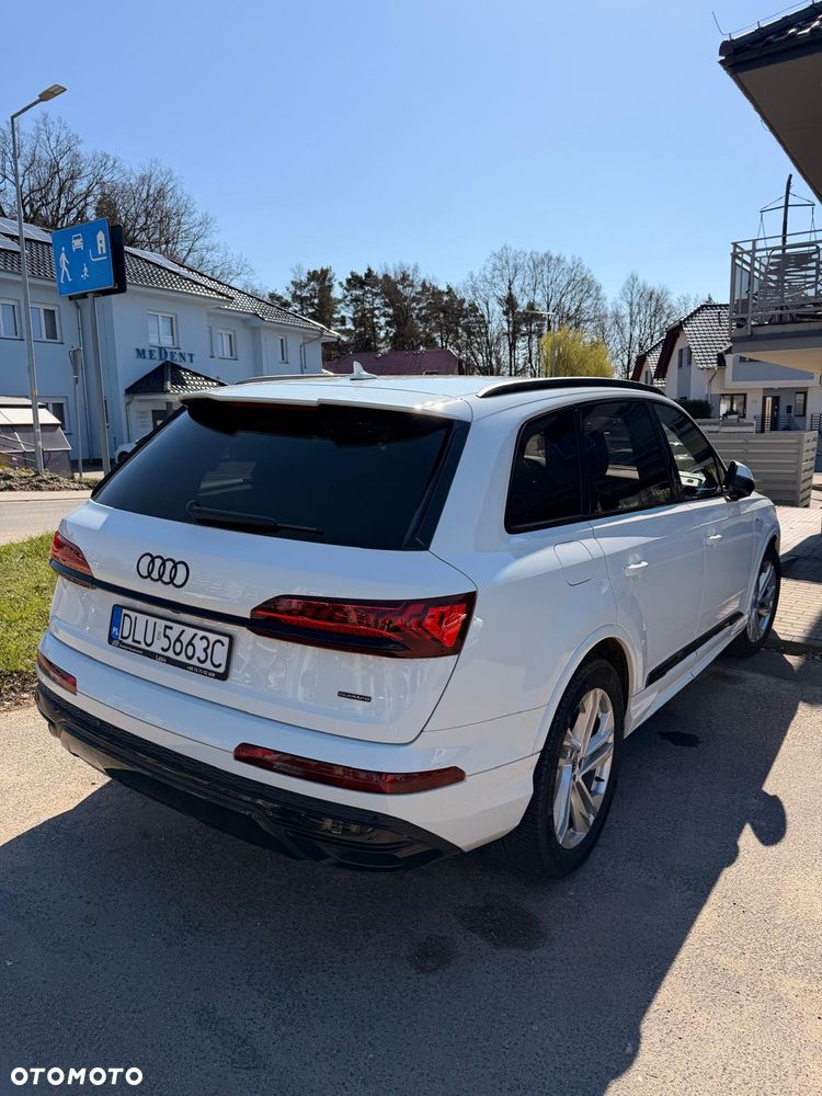 Audi Q7 50 TDI mHEV Quattro S Line Tiptr - 5