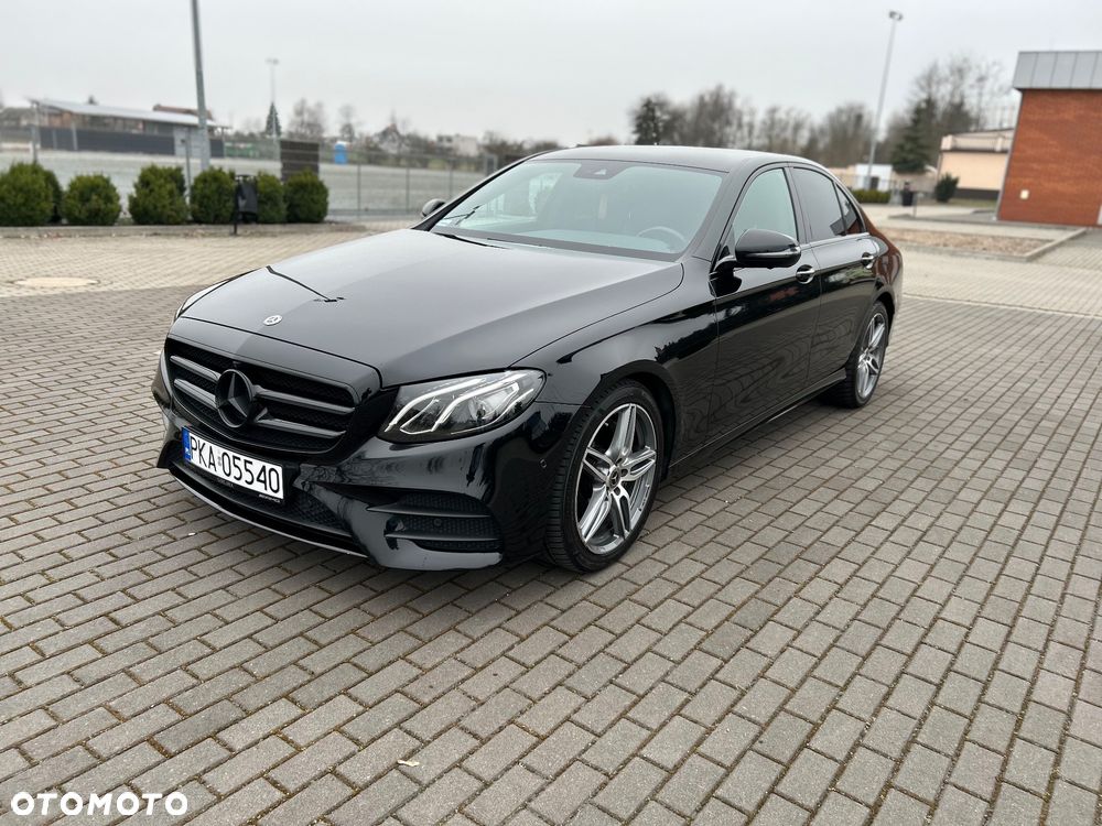 Mercedes-Benz Klasa E 220 d 9G-TRONIC AMG Line - 1
