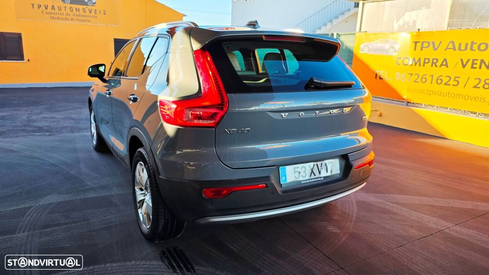 Volvo XC 40 2.0 D3 Momentum Geartronic - 8