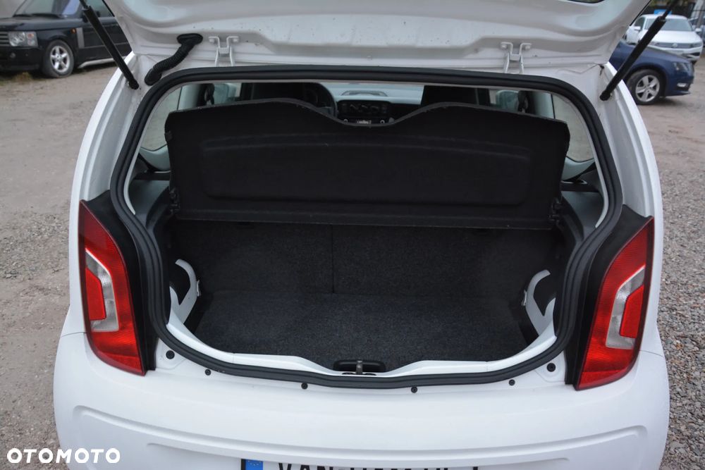 Volkswagen up! (BlueMotion Technology) move - 14
