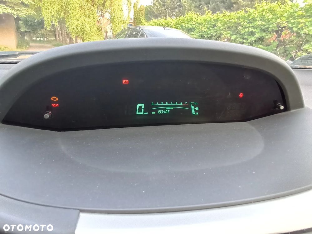 Toyota Yaris 1.0 Luna A/C - 9