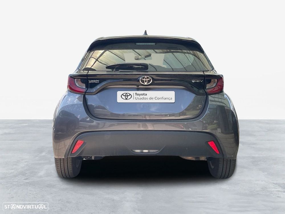 Toyota Yaris - 5