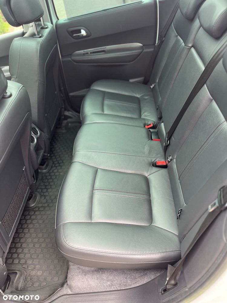 Peugeot 3008 2.0 HDi HYbrid4 - 12