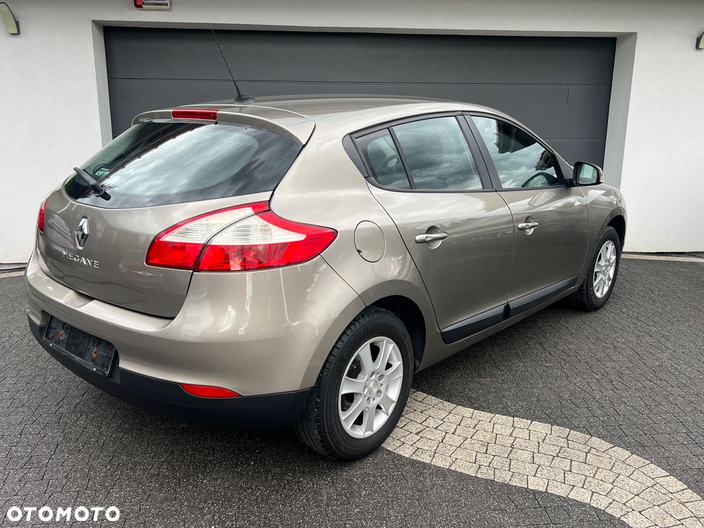 Renault Megane 1.6 16V 100 TomTom Edition - 4