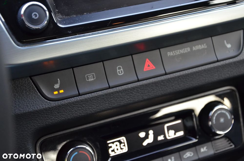 Skoda Fabia 1.0 TSI DSG Style - 14