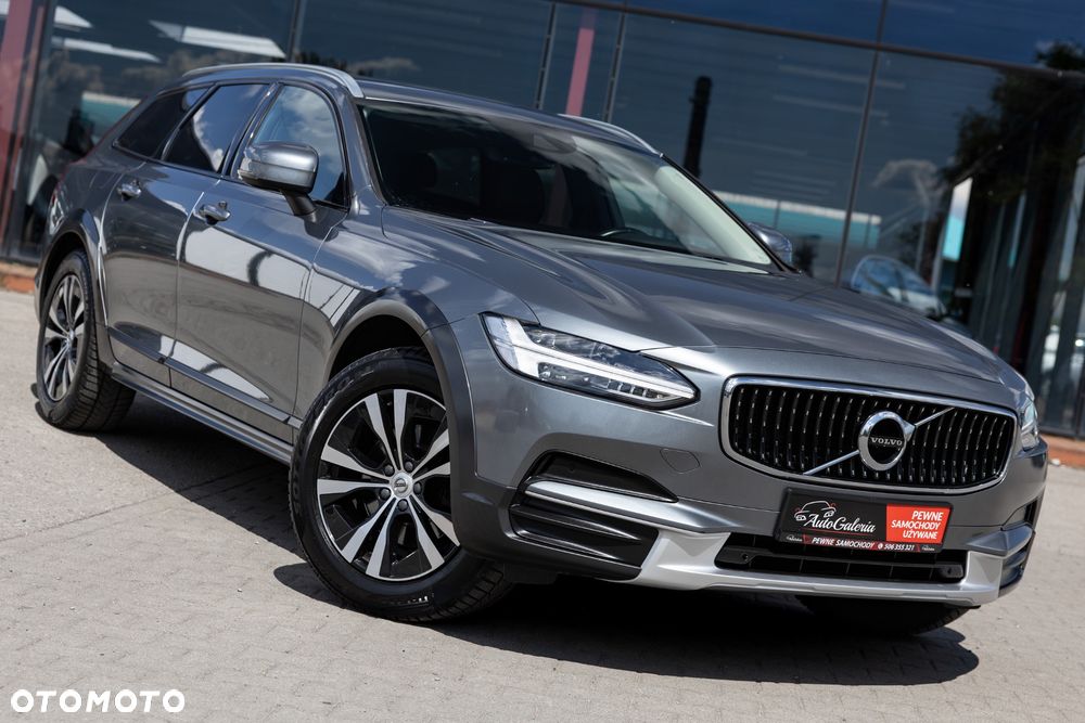 Volvo V90 Cross Country D4 AWD Geartronic Pro - 4