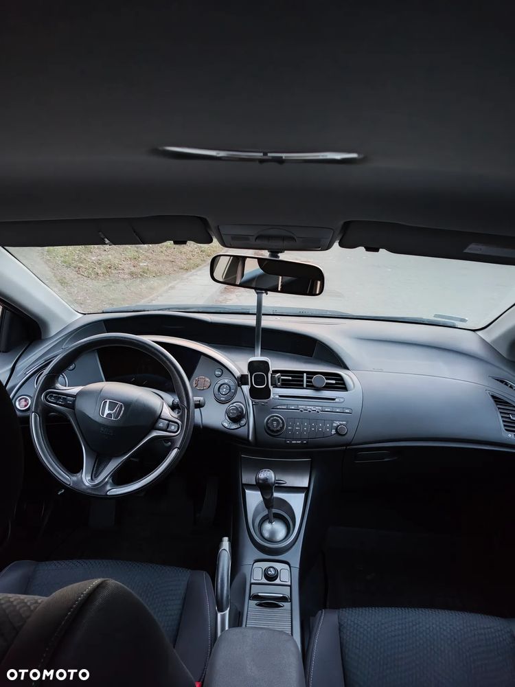 Honda Civic 1.4 i-VTEC Comfort - 11