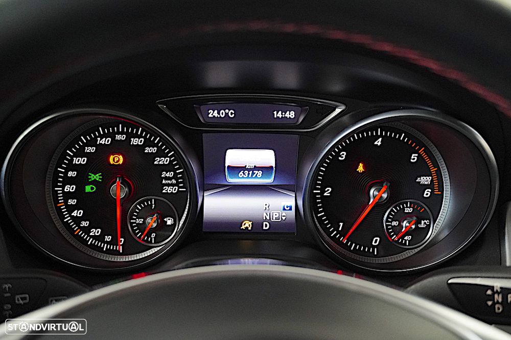 Mercedes-Benz CLA 200 d Shooting Brake AMG Line Aut. - 26