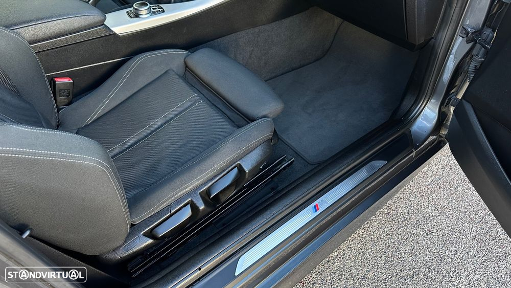 BMW 116 d Pack M - 15