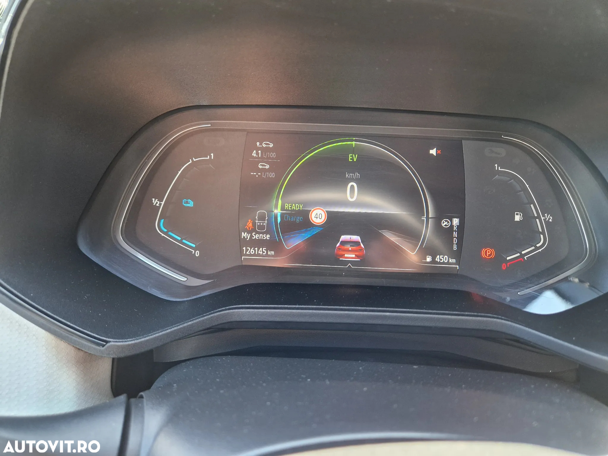 Renault Clio - 17