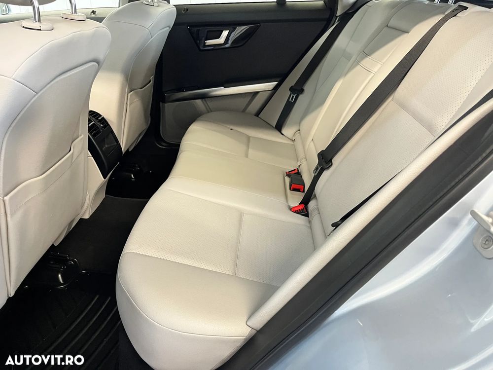 Mercedes-Benz GLK 220 CDI 4MATIC - 11