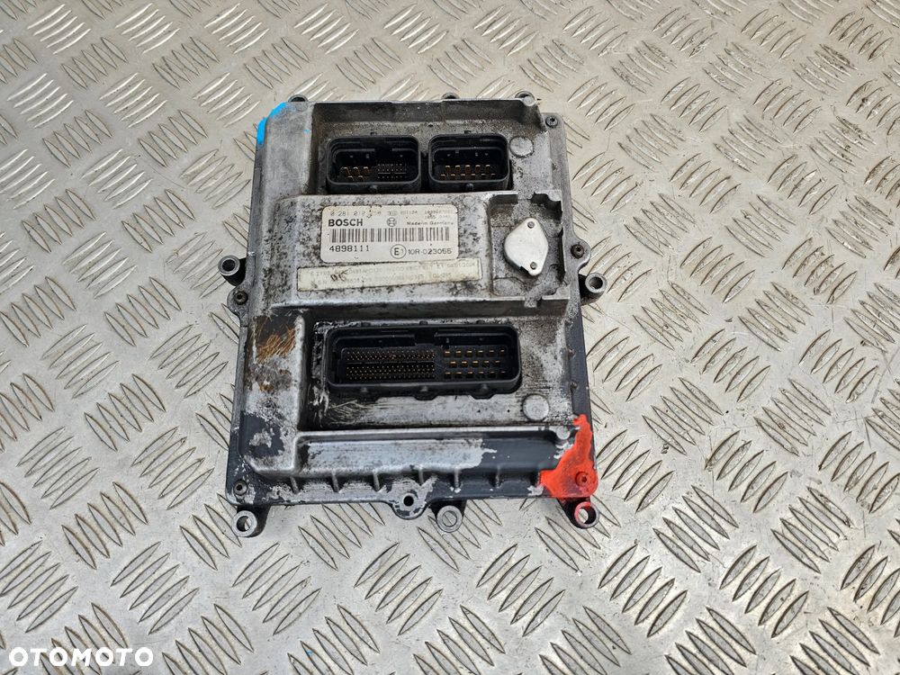 STEROWNIK KOMPUTER SILNIKA IVECO EUROCARGO 3.9 TECTOR 170 KM 125 kW 4898111 00-07 rok - 1
