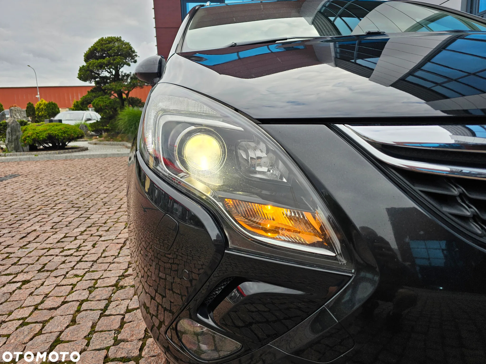 Opel Zafira Tourer 2.0 CDTI Automatik Business Innovation - 32