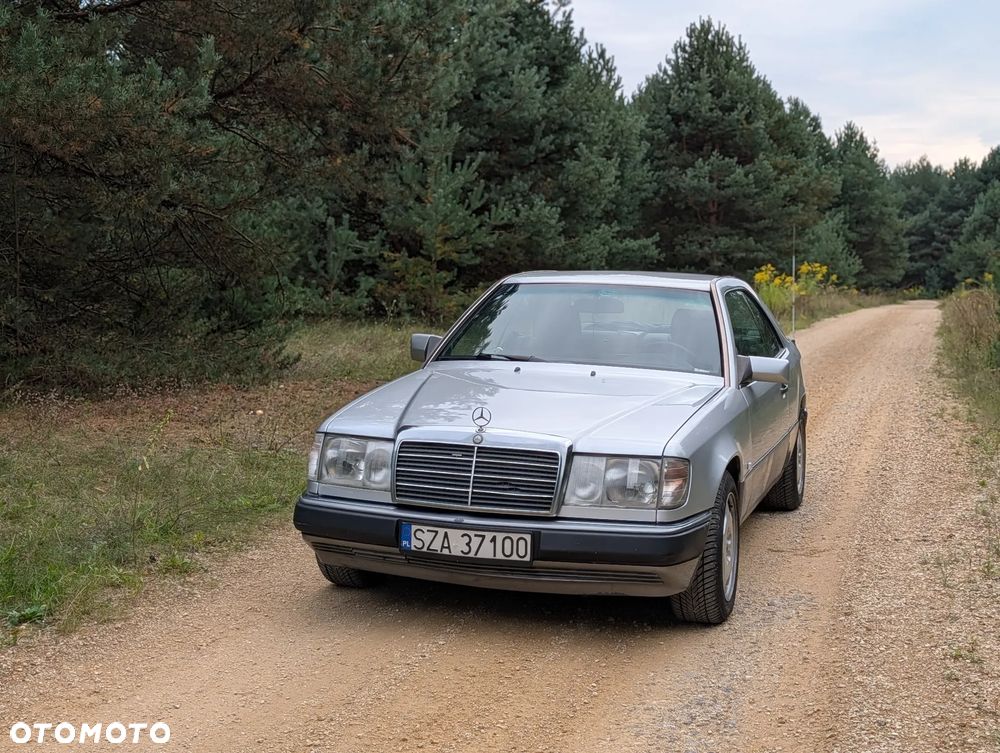 Mercedes-Benz Klasa E - 1