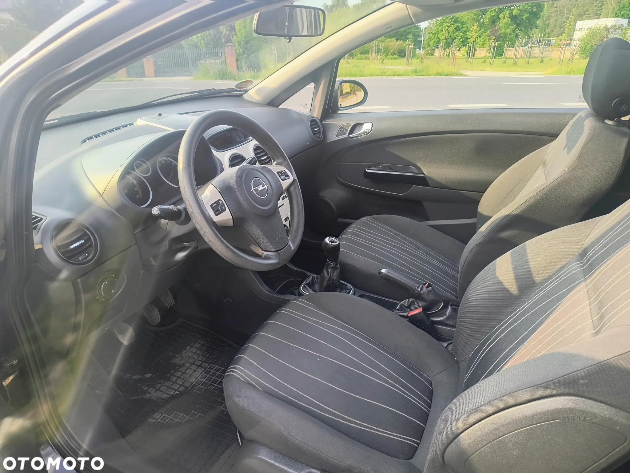 Opel Corsa 1.2 16V Color Edition - 35