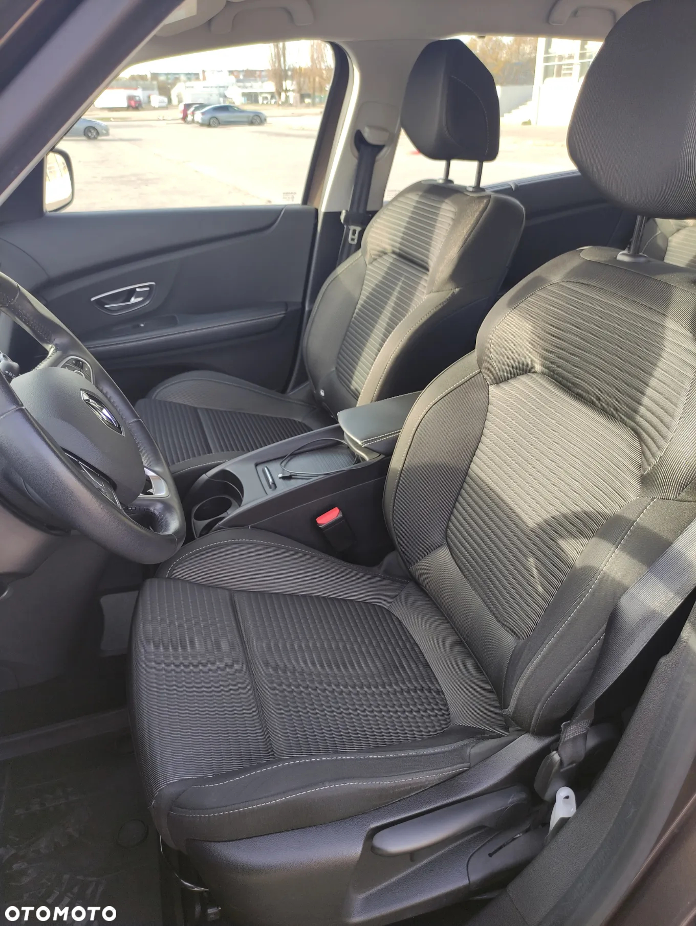 Renault Grand Scenic Gr 1.2 TCe Energy Zen - 11