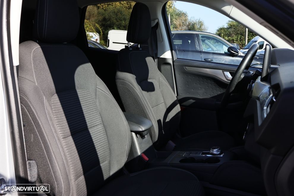 Ford Kuga 2.5 PHEV Titanium - 12