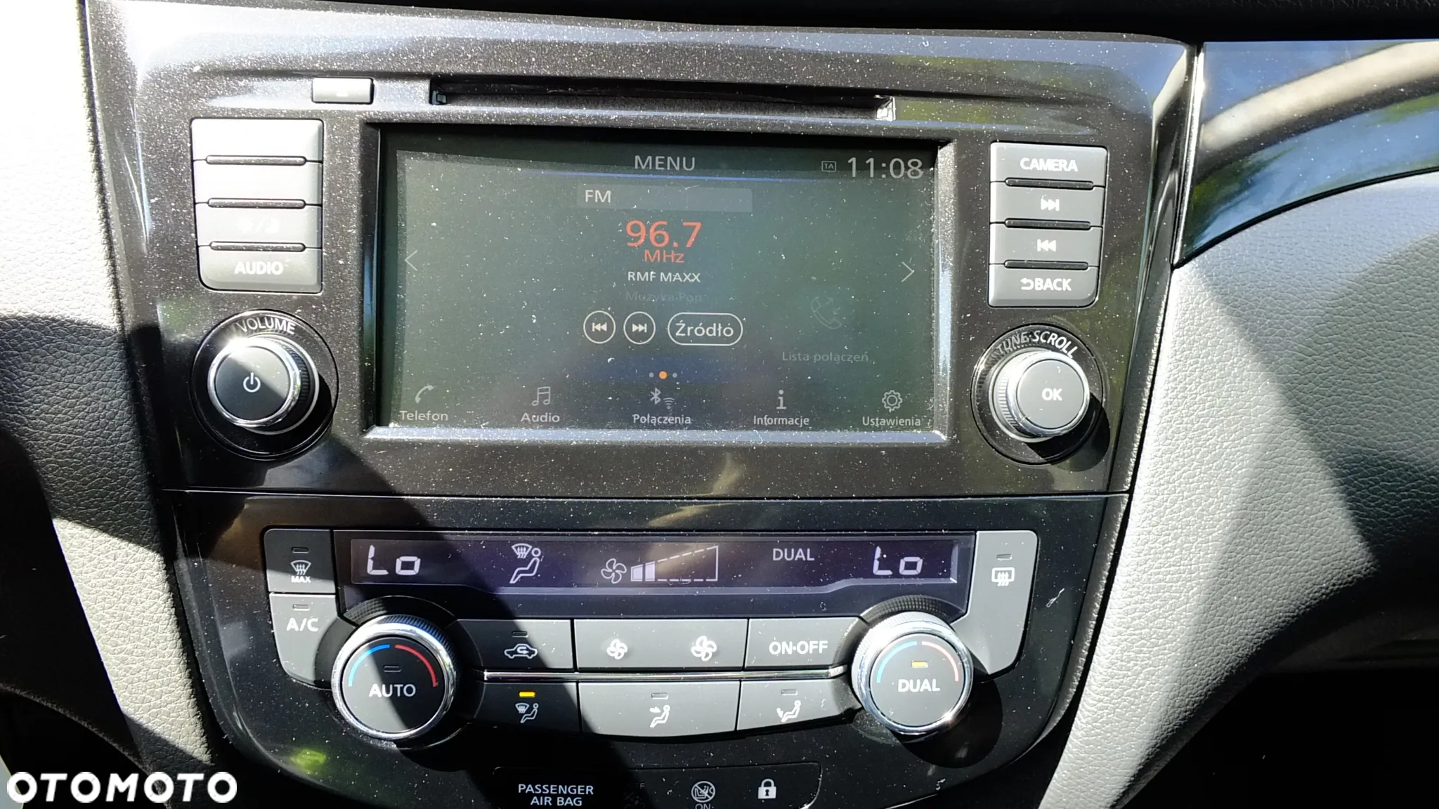 Nissan Qashqai 1.3 DIG-T N-Connecta - 30
