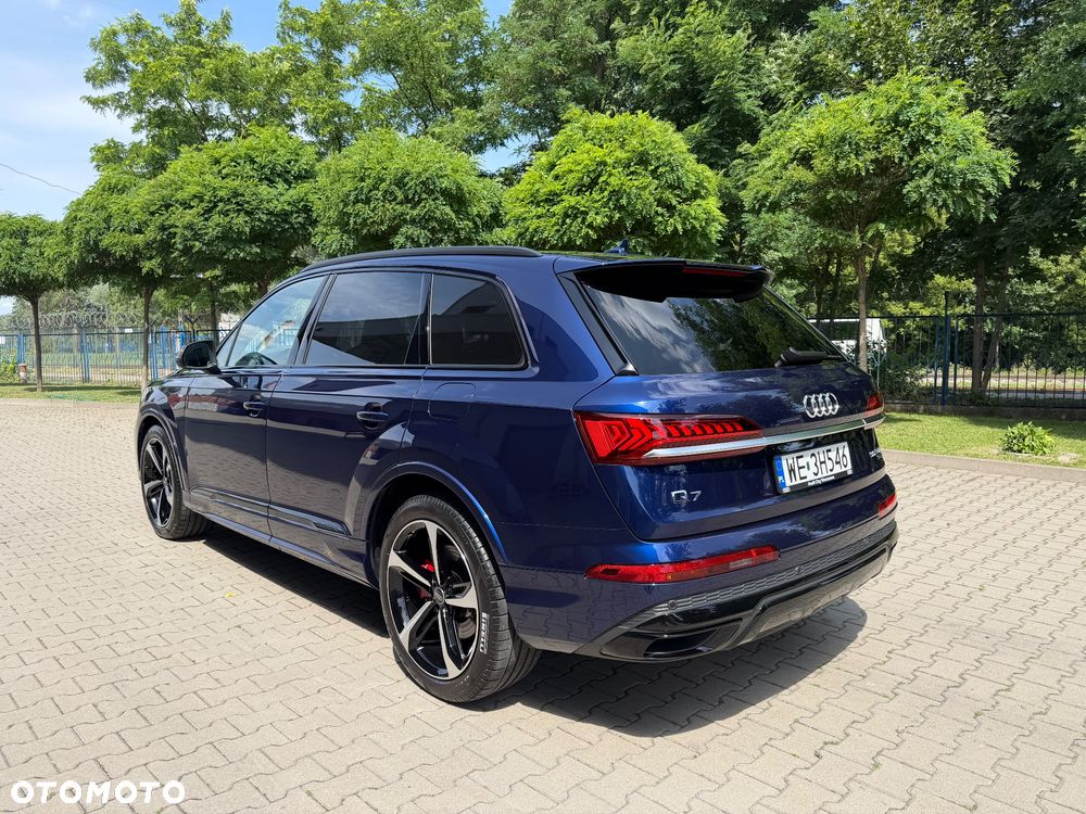 Audi Q7 60 TFSI e Quattro S Line Tiptr - 7