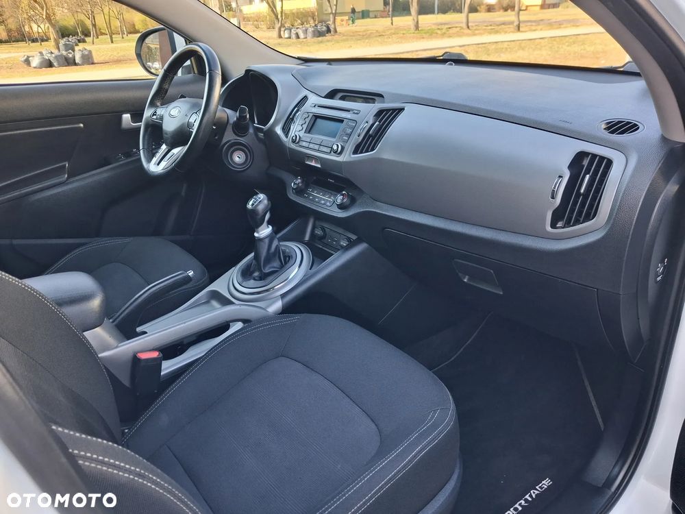 Kia Sportage 1.7 CRDI Business Line M 2WD - 12