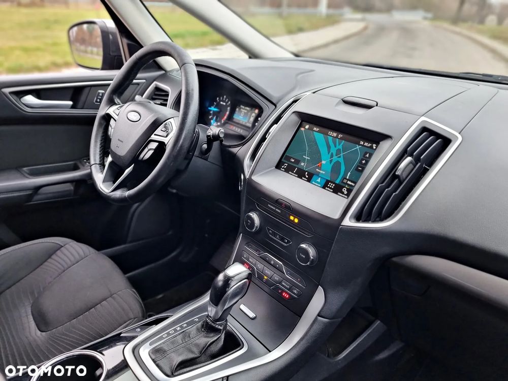 Ford S-Max 2.0 TDCi DPF Titanium - 27