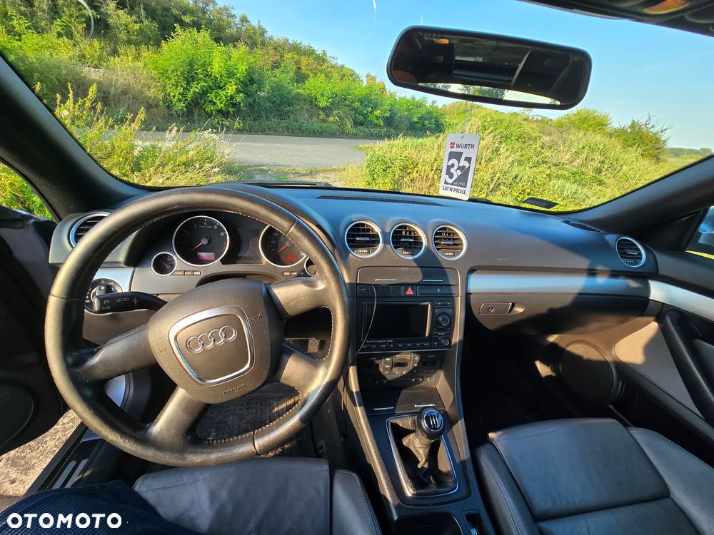 Audi A4 Cabrio 1.8T - 13