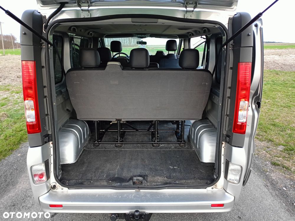 Renault Trafic Passenger Expression - 32