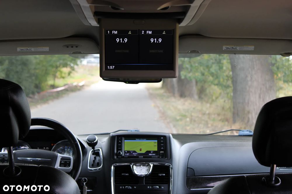 Chrysler Town & Country 3.6 Touring - 22