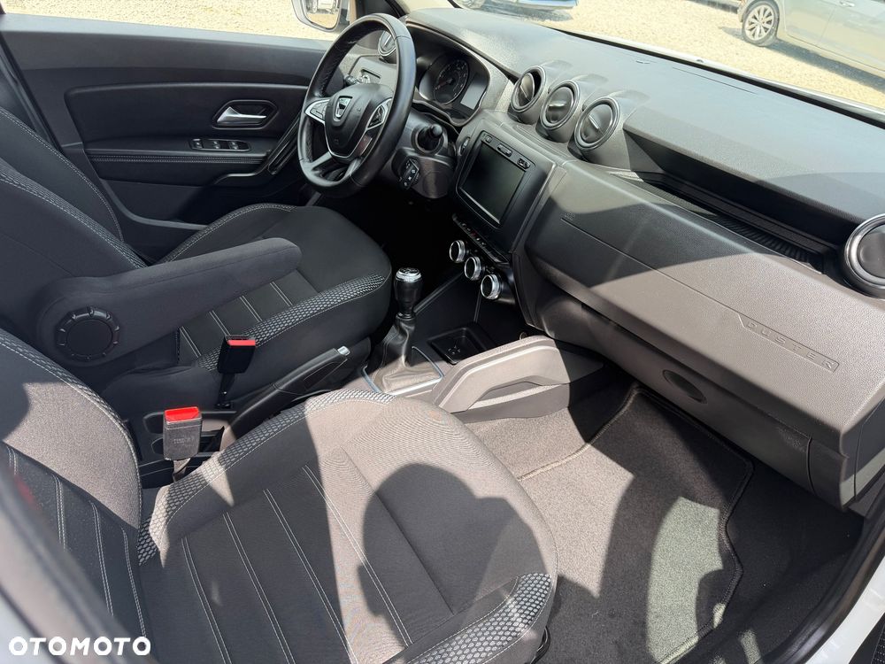 Dacia Duster 1.6 SCe Comfort - 9