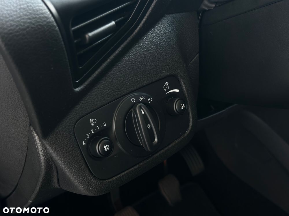 Ford Kuga - 15