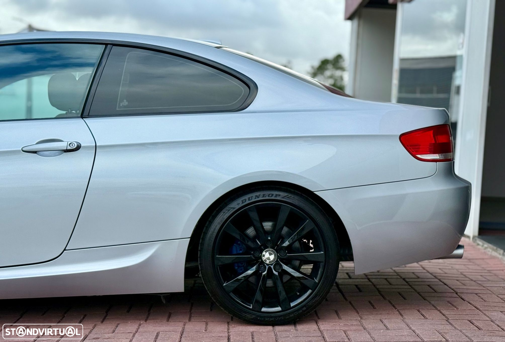BMW 320 d Coupe - 8